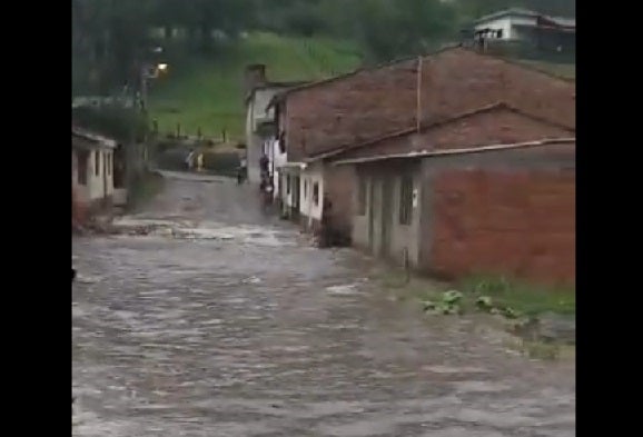 Autoridades hacen monitoreos a los ríos