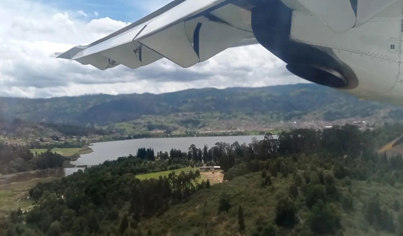 Lago Paipa vuelvo comercia desde Bucaramanga