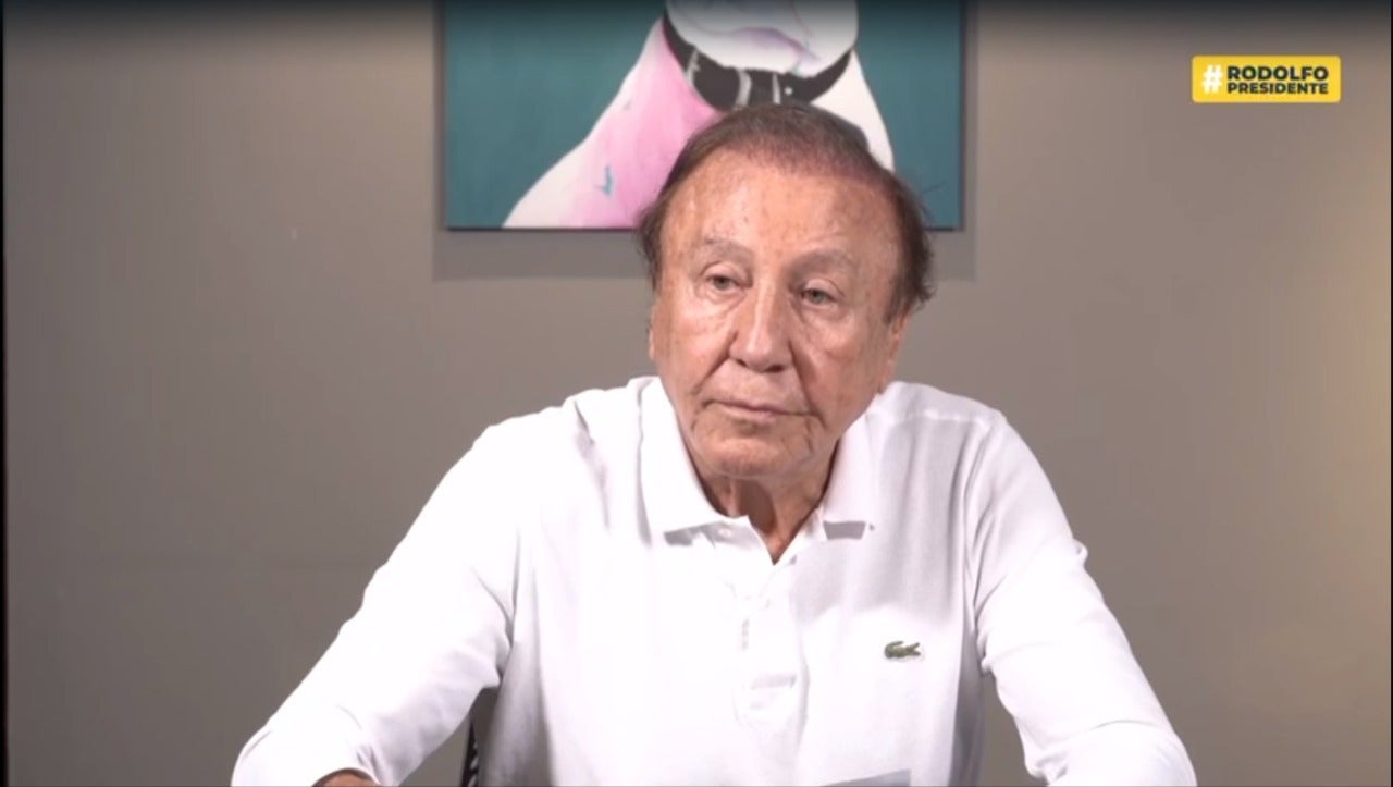 El excandidato también confirmó que padece cáncer de colon.