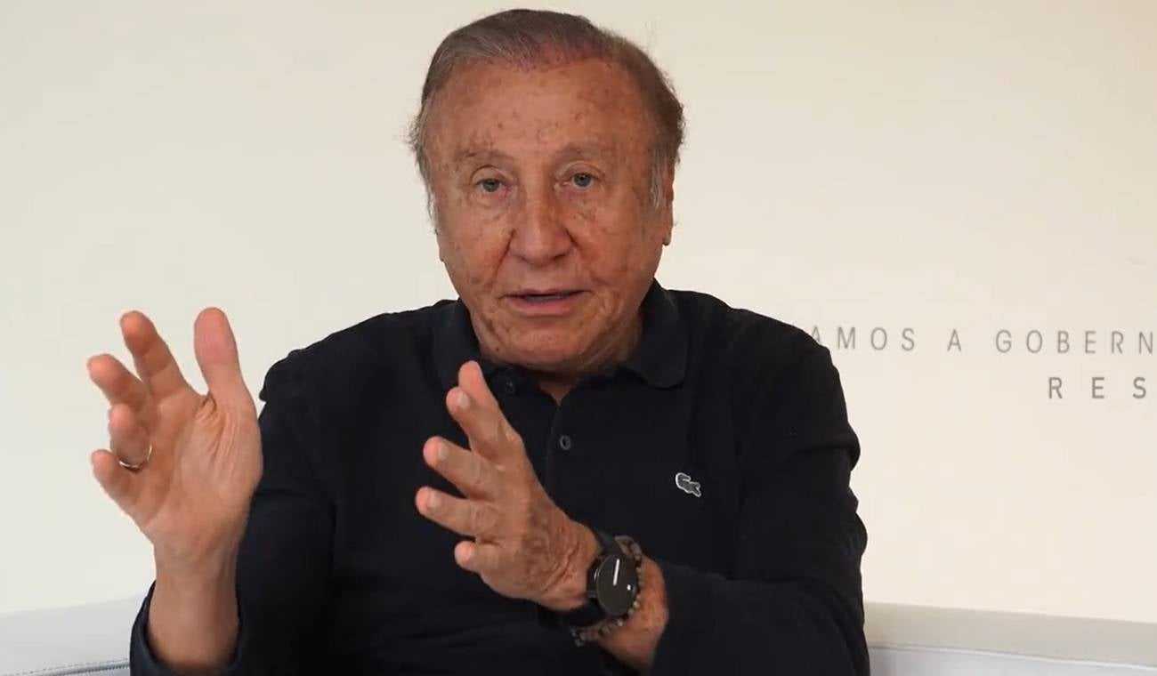 La Procuraduría inhabilitó a Hernández por tres años.