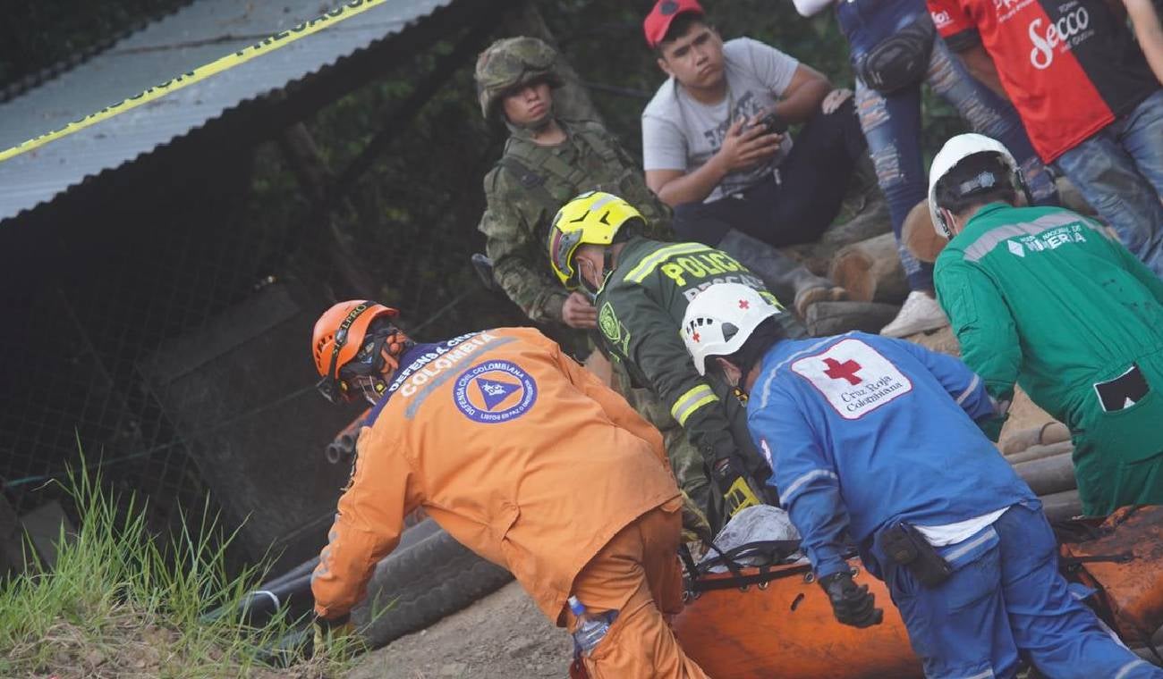 Rescatan último cuerpo de mina la Mestiza