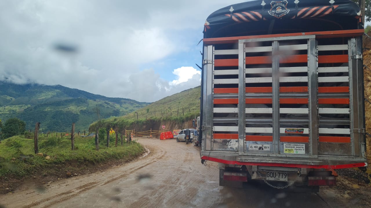Vía Curos - Málaga habilitan paso restringido