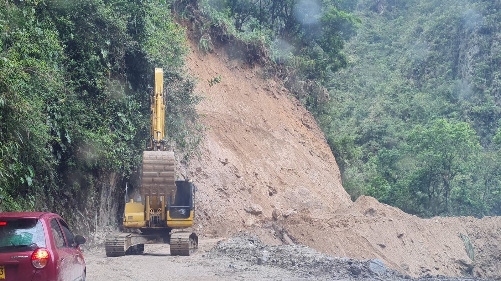 habilitado un carril en la vía Curos - Málaga