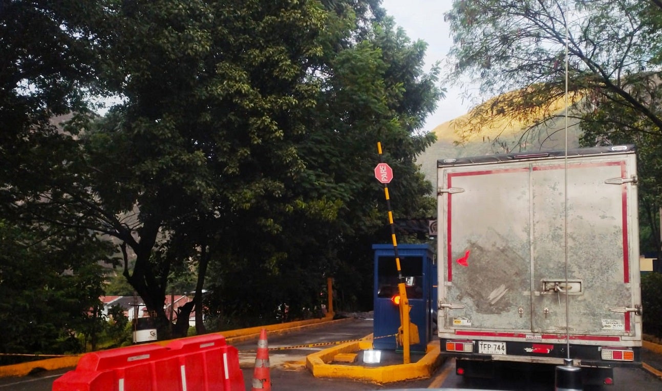 Los retrasos son hasta de tres horas.