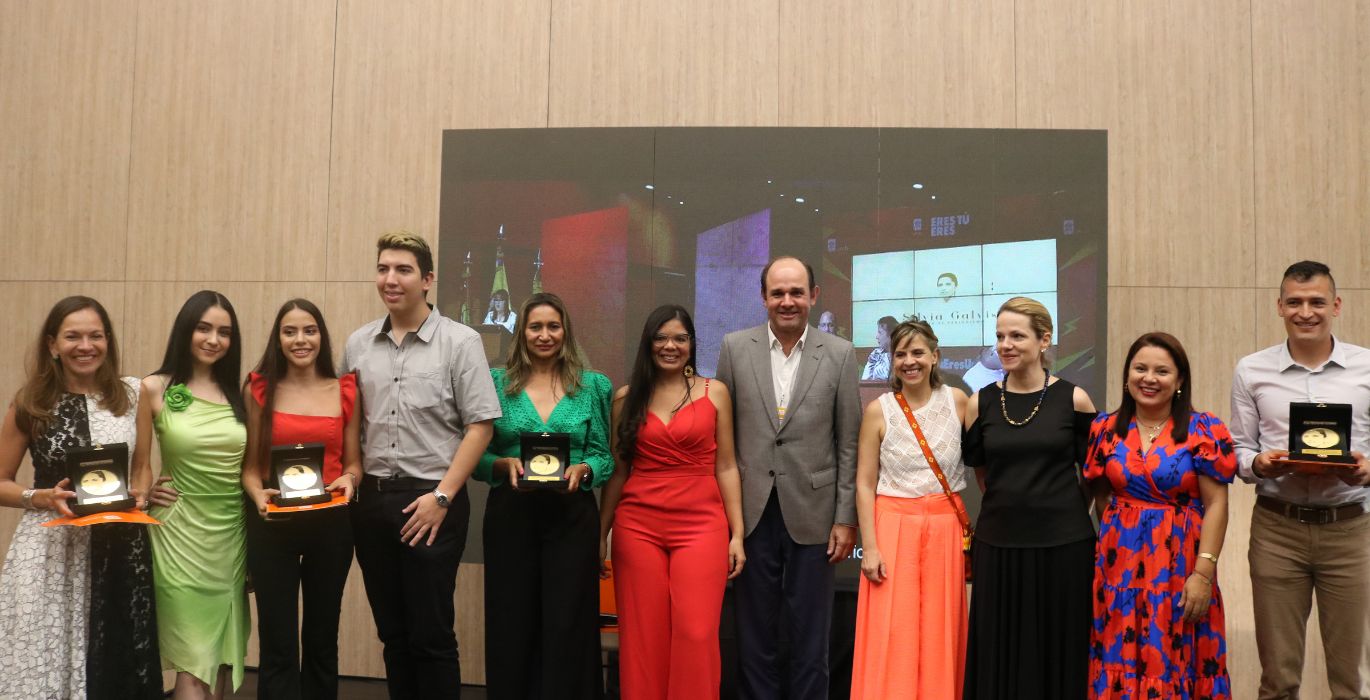 Ganadores Premios Silvia Galvis