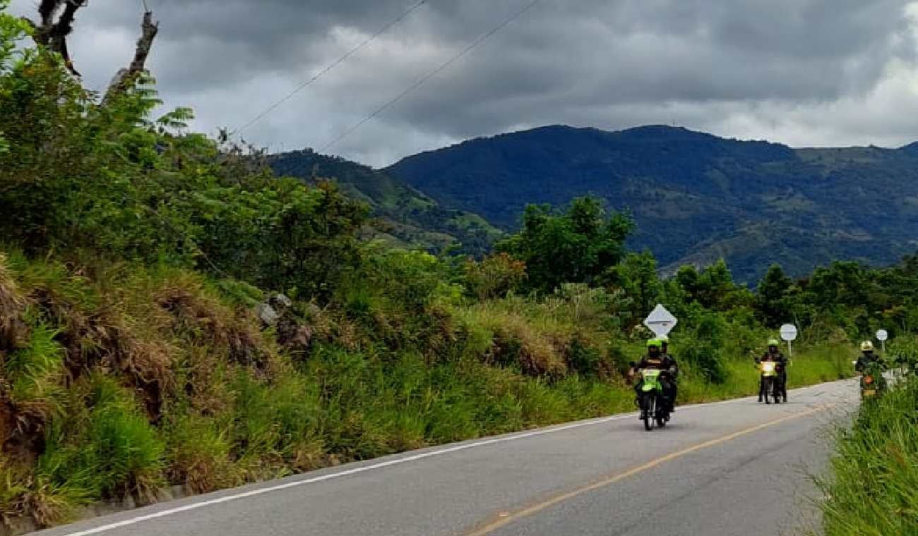 Policía en vía de Norte de Santander