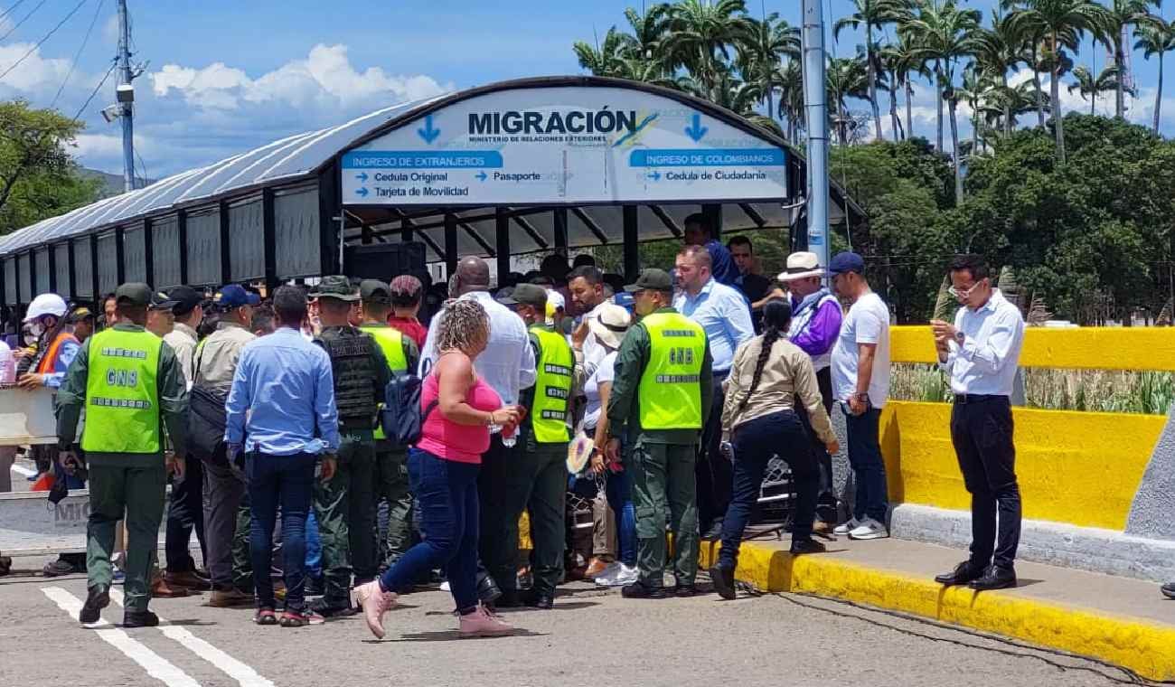 Encuentro parlamentarios