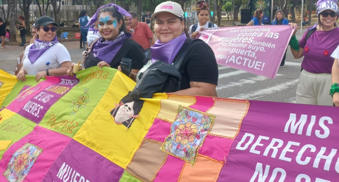 Marcha feminista en Bucaramanga 25N