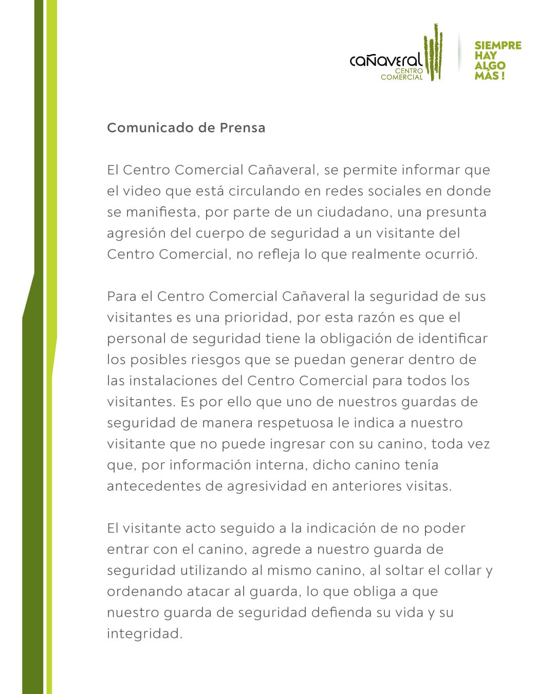 Explicación de la situación con un joven y un guarda de seguridad.