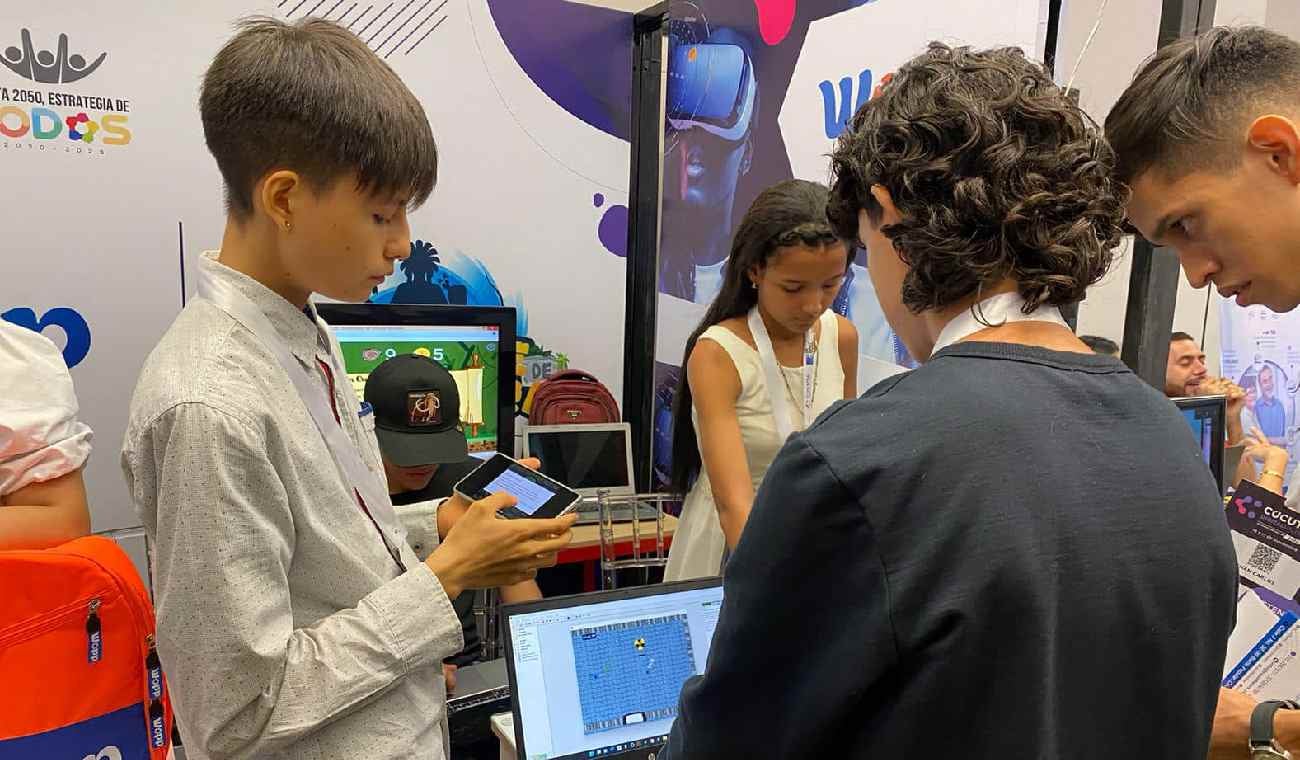 Evento de tecología en la frontera