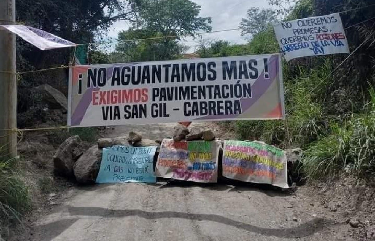 Ningún tipo de vehículo puede circular entre San Gil y Cabrera.