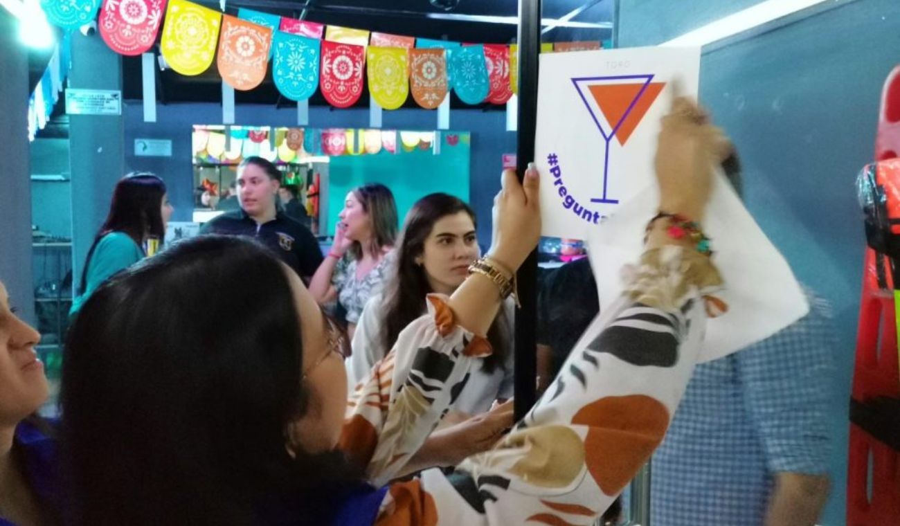 Pregunta por Ángela en bares de Bucaramanga