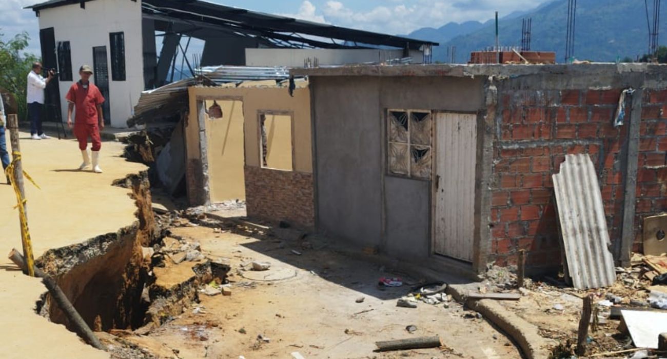 Deslizamientos en barrios de Bucaramanga