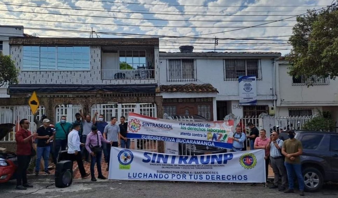 Protesta escoltas de la UNP
