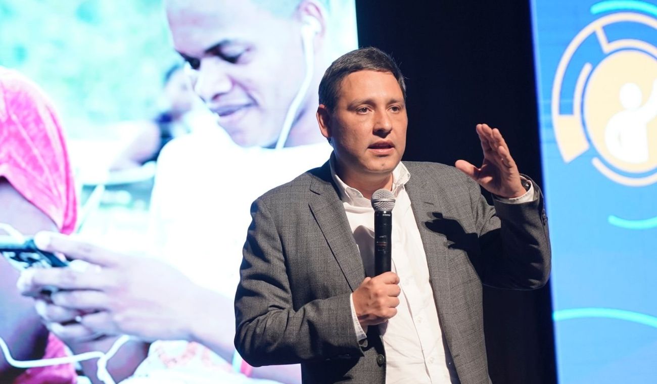 Ministro de las TIC en Bucaramanga