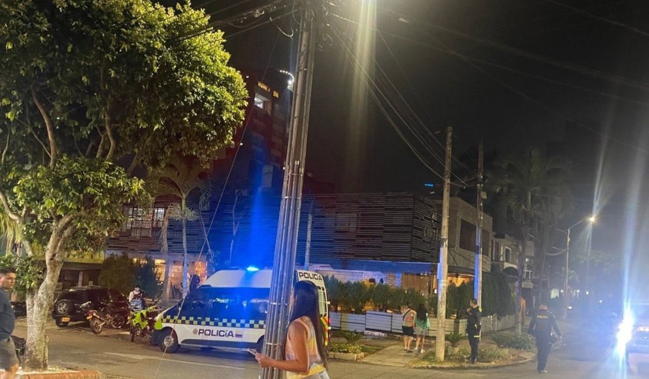 El hecho ocurrió frente a un reconocido restaurante de la zona, en la calle 37 con carrera 42.
