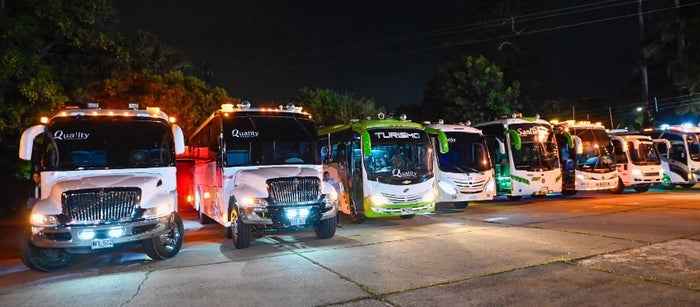 Transporte escolar fronterizo en el puente Internacional Simón Bolívar