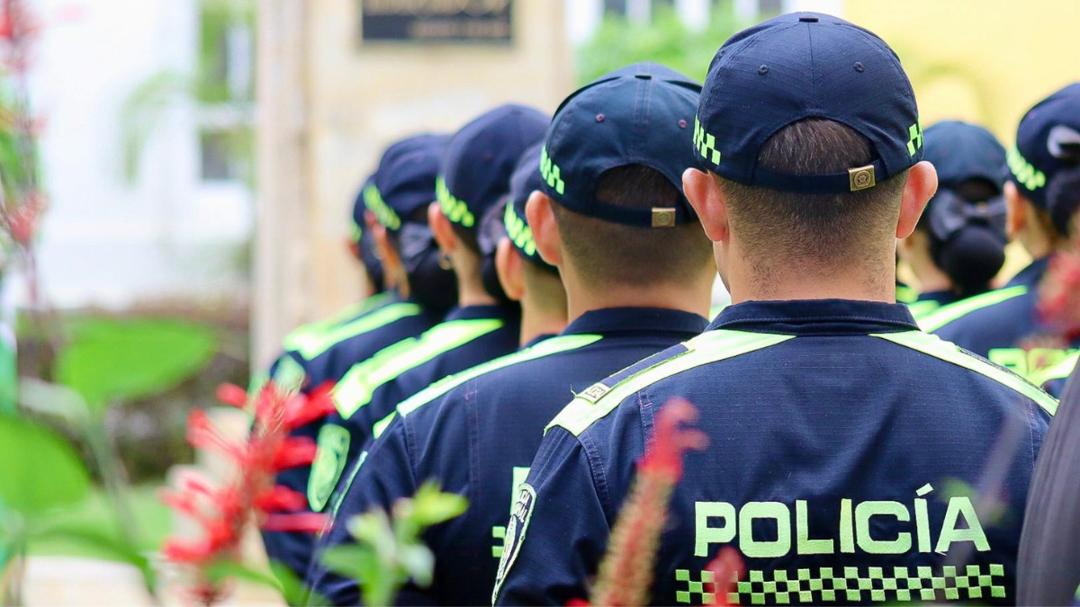 Uniformados llegan a Santander para reforzar el pie de fuerza