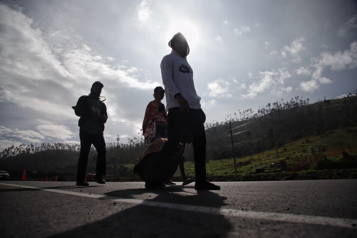 Vía Bogotá Girardot / Migrantes