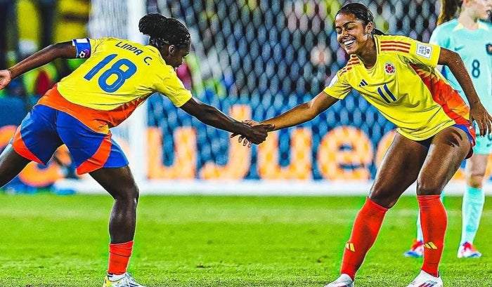 Futbolistas Linda Caicedo y Maithe López