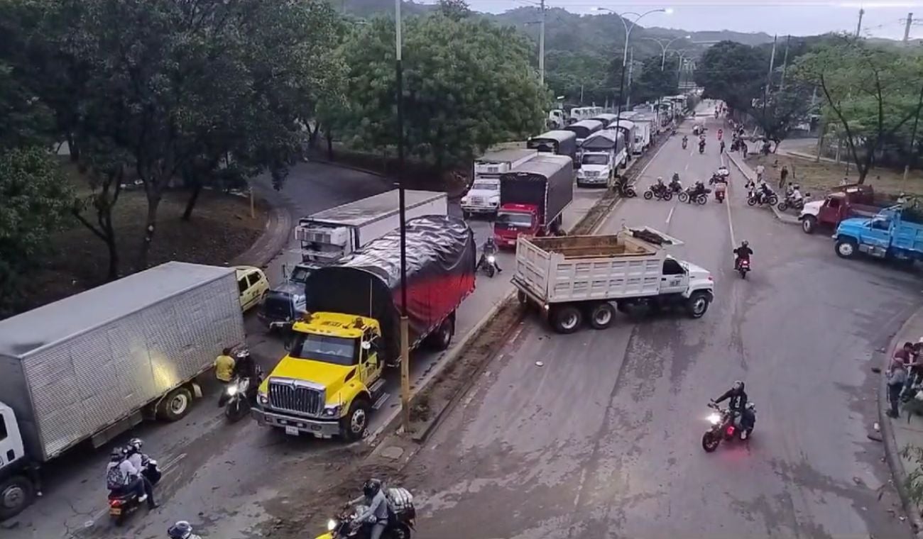 Paro camionero Palenque Girón