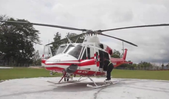 Helicóptero que rescató al campesino herido en Santander