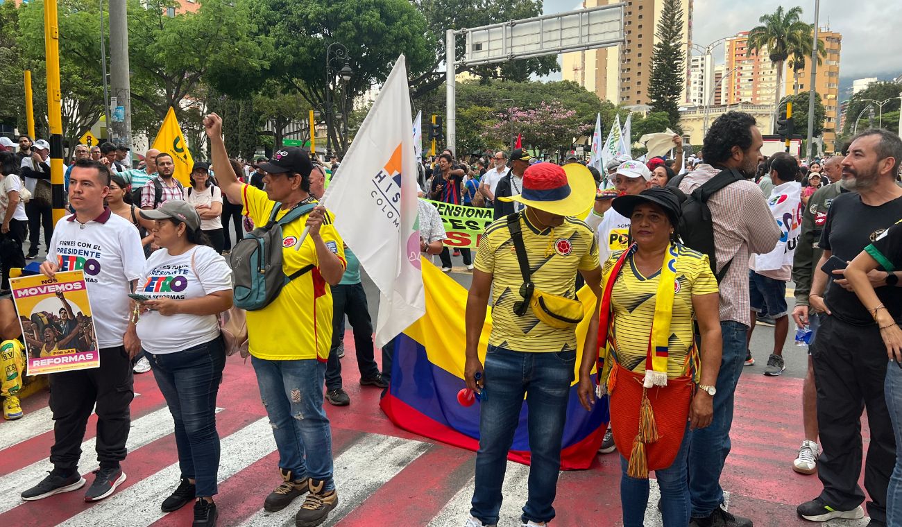 Manifestantes respaldaron al Gobierno Nacional este miércoles 23 de octubre.