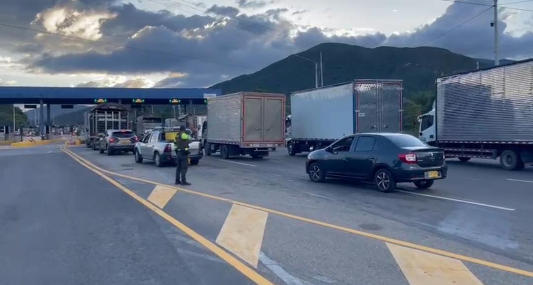 Se habilita el paso de vehículos por el corredor vial Cúcuta-Pamplona-Bucaramanga