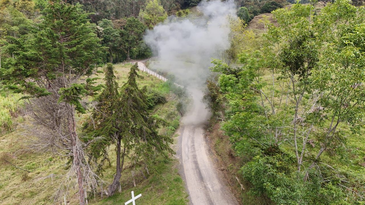 Ejército desactiva cargas explosivas