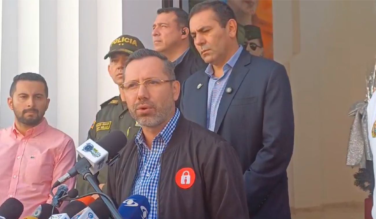 Alcalde de Bucaramanga Jaime Andrés Beltrán en rueda de prensa