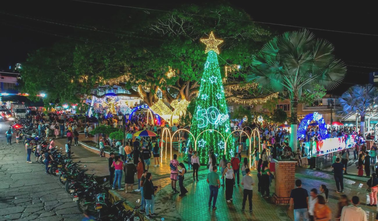 Parque Principal de Landázuri, Santander