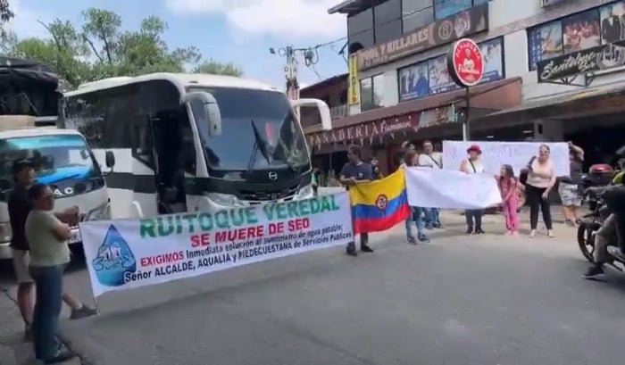 Protesta en Ruitoque (Floridablanca) por la falta de agua
