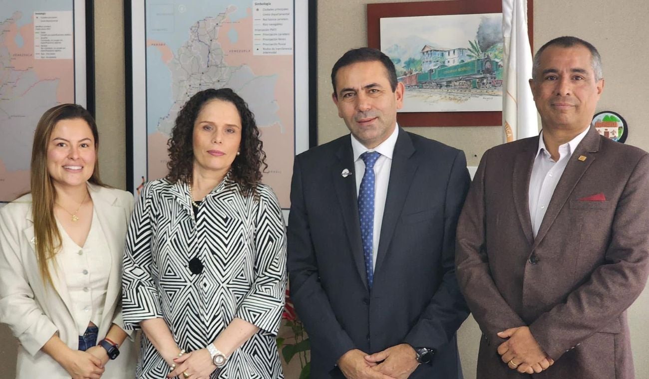 Reunión entre el gobernador de Santander y la ministra de Transporte