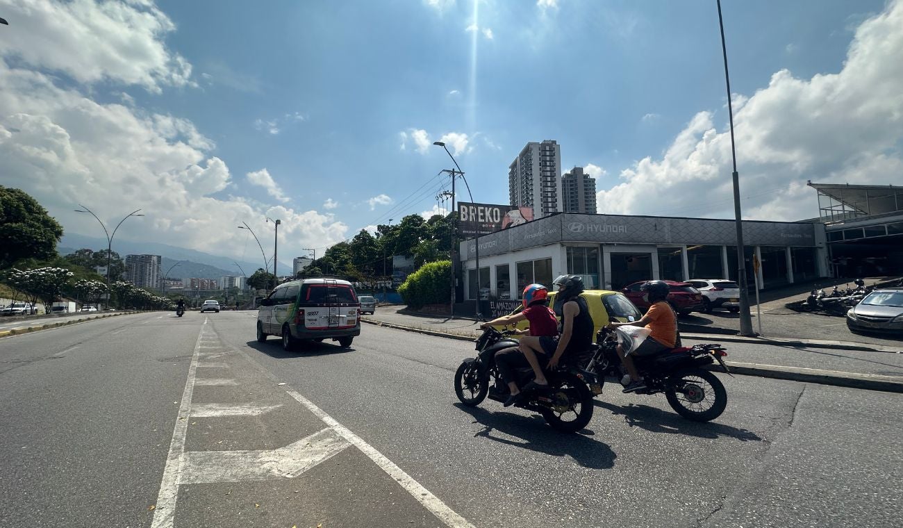 Autopista que conduce de Bucaramanga a Floridablanca