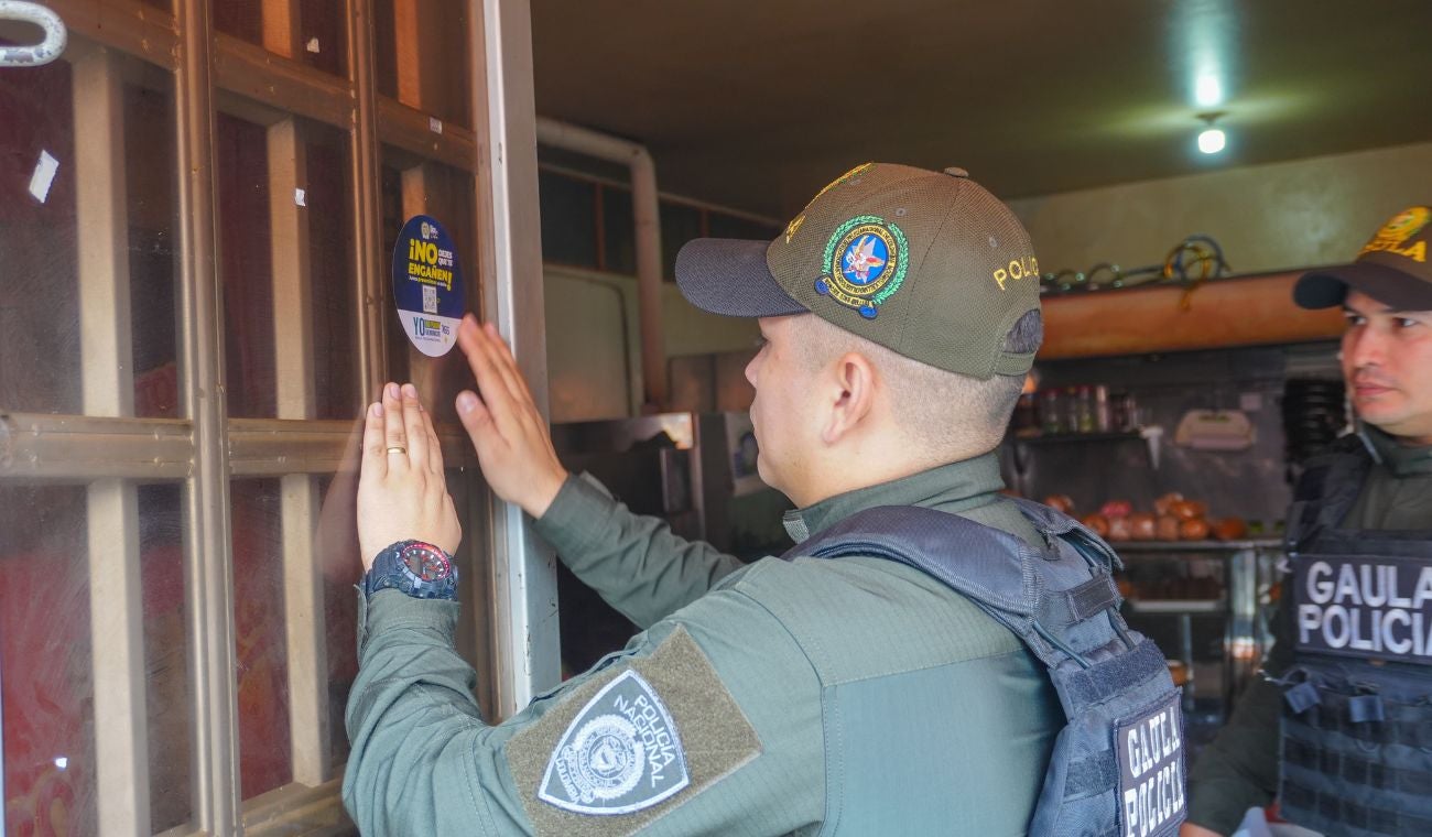 Tras la aparición de panfletos amenazantes en Barrancabermeja, las autoridades han reforzado los operativos de seguridad.