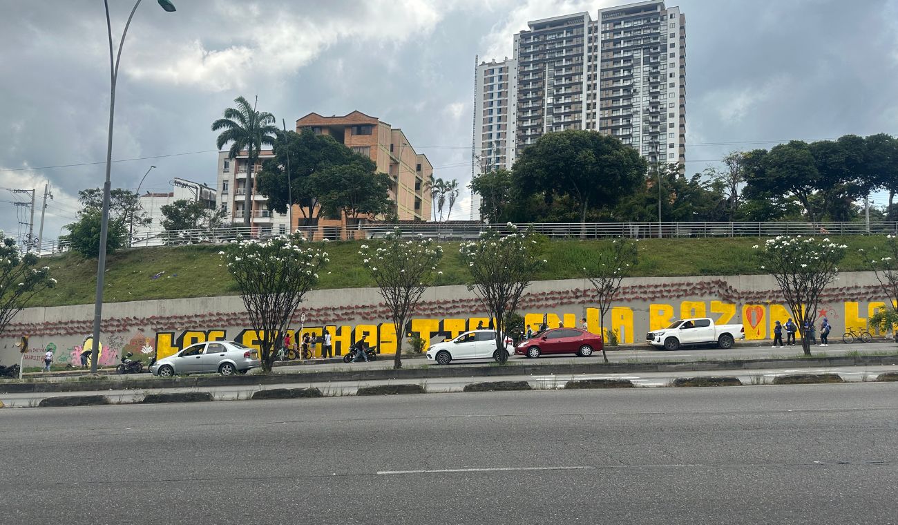 Mural Las cuchas tienen razón nuevamente fue pintado en Bucaramanga