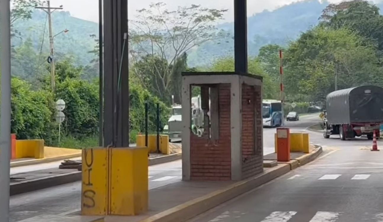 Las comunidades reclaman por el cobro del peaje, el cual se reactivaría