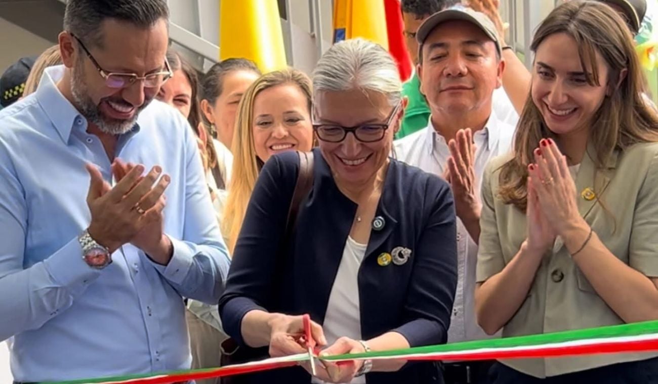 Entrega de aulas de preescolar en Bucaramanga