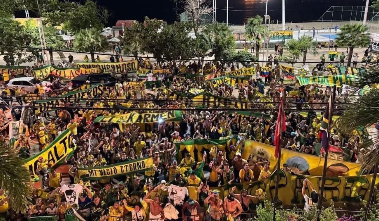 Hinchada de Atlético Bucaramanga en Brasil