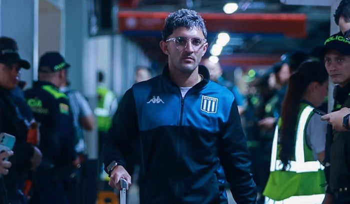 Jugadores de Racing Club llegando a Bucaramanga