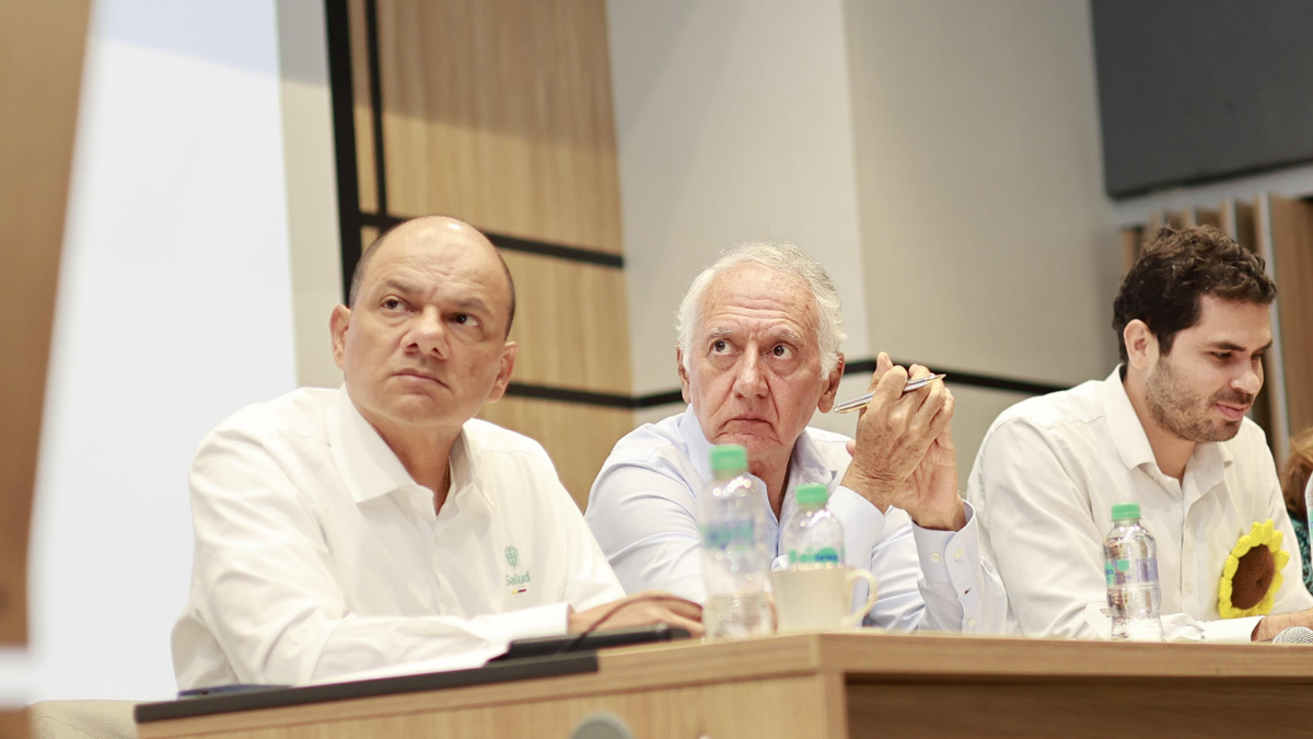 MinSalud no descarta acudir a una consulta popular de no ser aprobada al reforma de esta cartera.