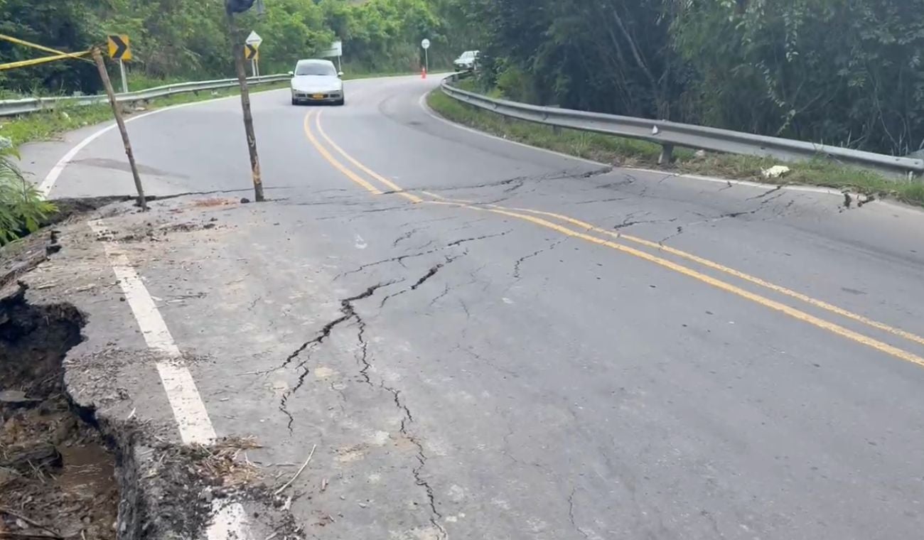 Afectación en la vía Bucaramanga - Bogotá