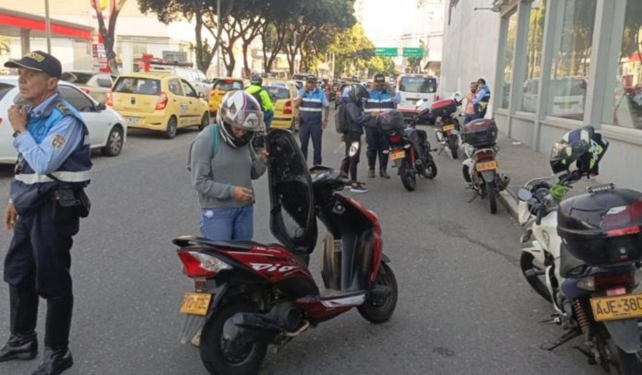 Control de tránsito a motocicletas en Bucaramanga