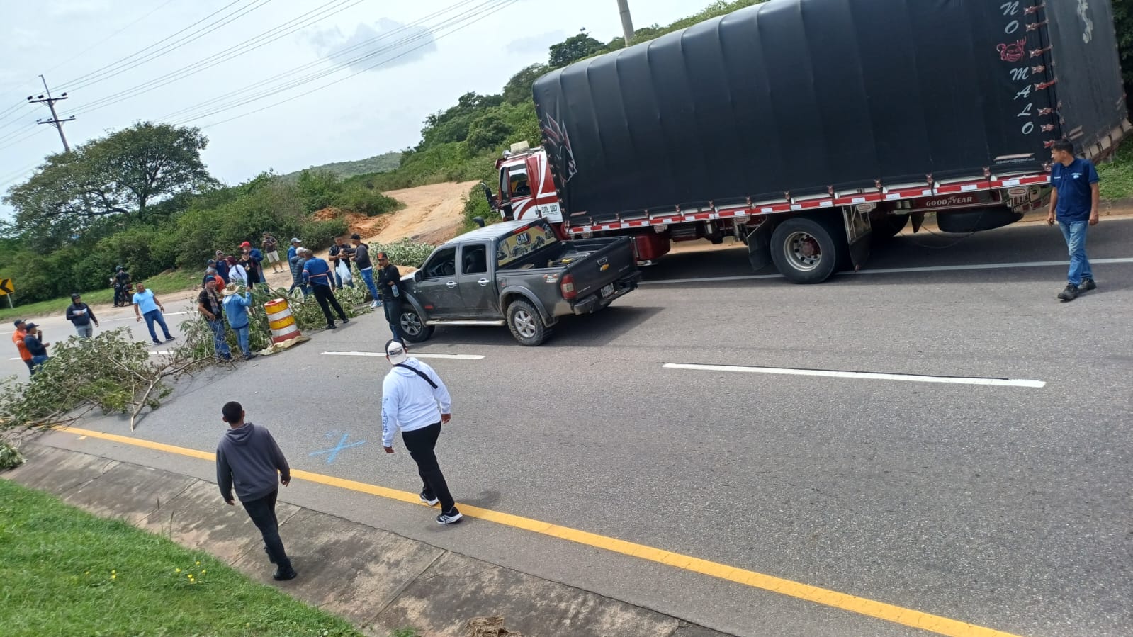 Bloqueo en la vía Cúcuta-Pamplona