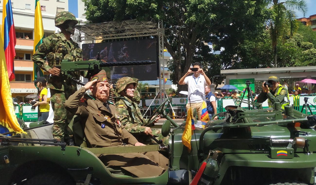 Desfile militar en Bucaramanga