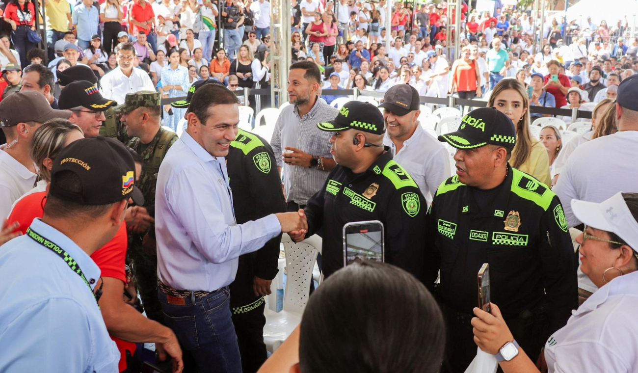 El Gobernador hizo un llamado urgente al Gobierno Nacional para mejorar las vías del departamento.