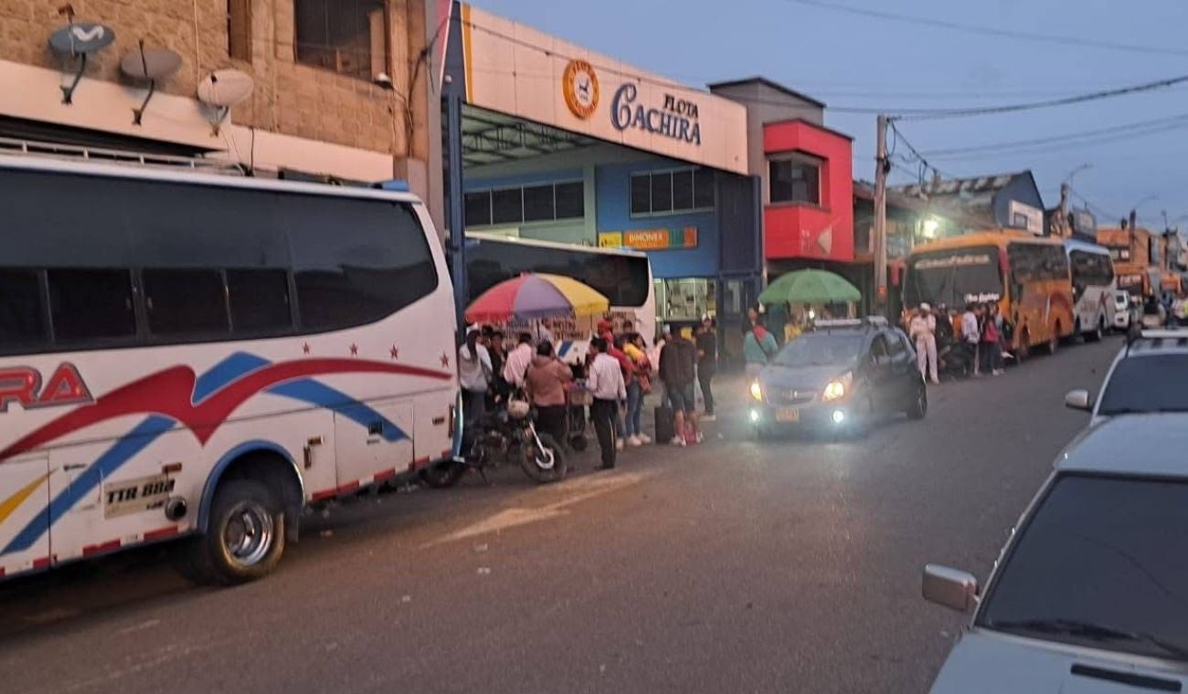 Cese de actividades de la Flota Cachira en Bucaramanga