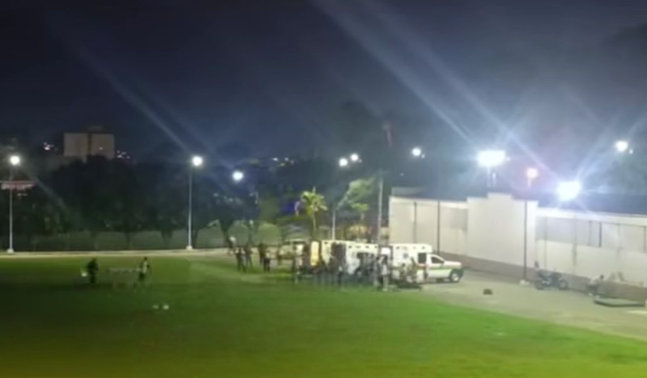 Los uniformados, pertenecientes a la Brigada 19, resultaron heridos en hechos que aún son materia de investigación.