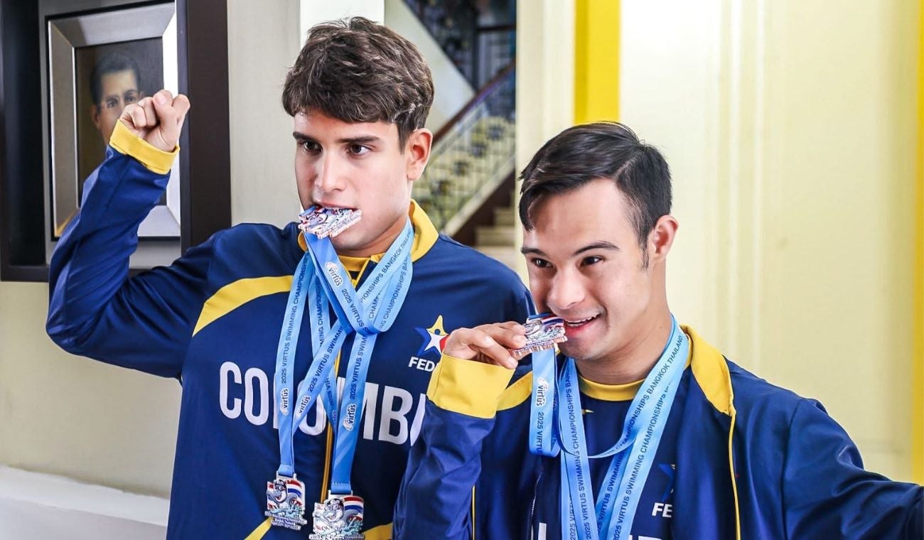 Nadadores con discapacidad de Santander recibieron reconocimiento