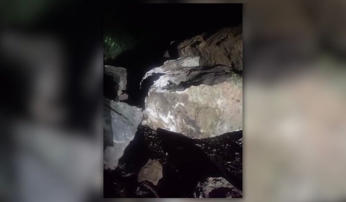 Caída de rocas en la vía Suaita - Gámbita